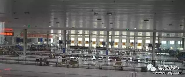 西凤375两条专有生产线所在地——809车间